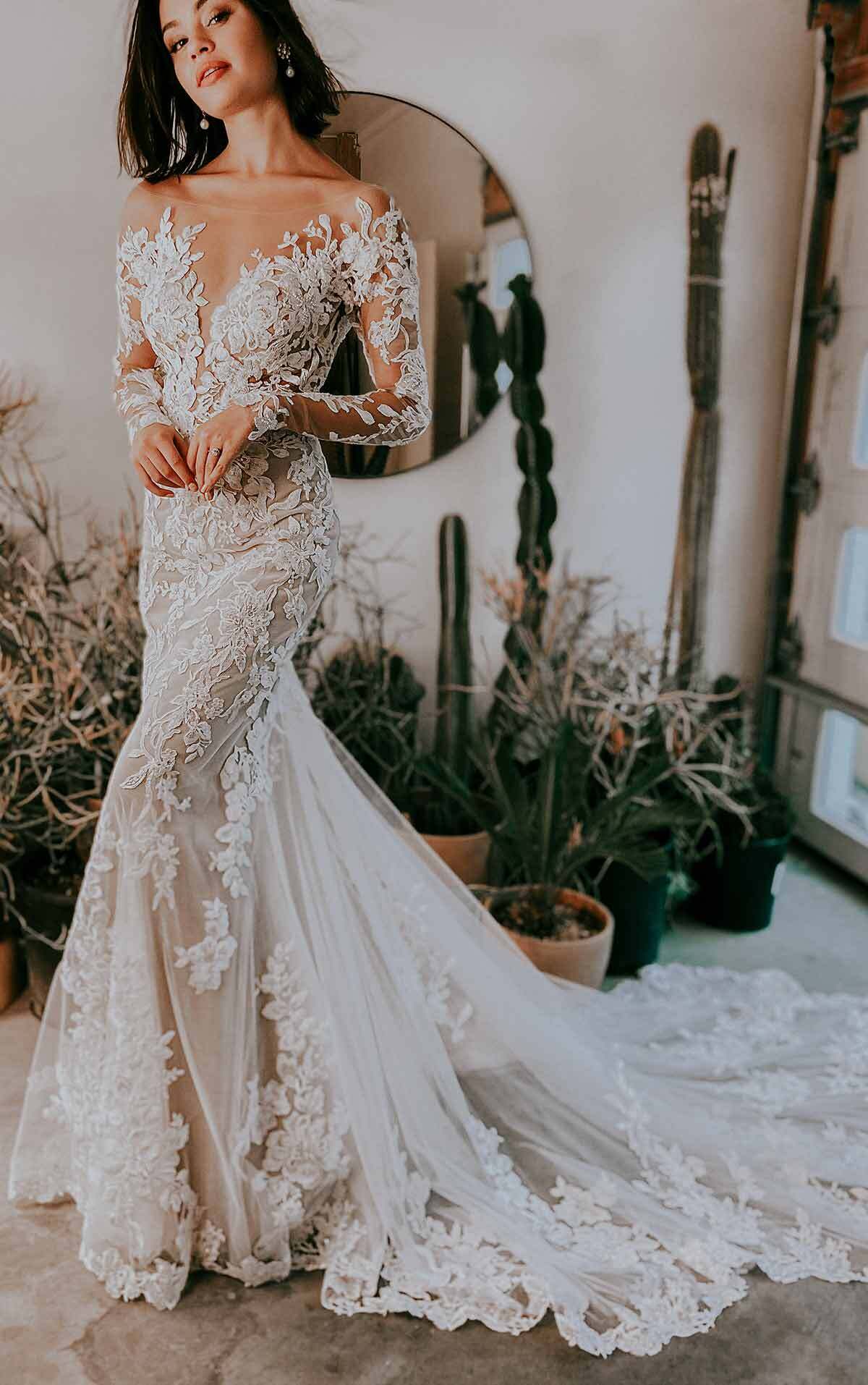 Essense of Australia Trunk Show Main Image