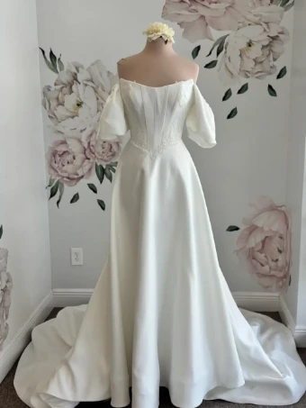 Bella Rose Gianna #0 thumbnail