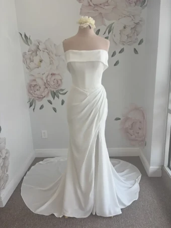 Bella Rose Riley #0 thumbnail