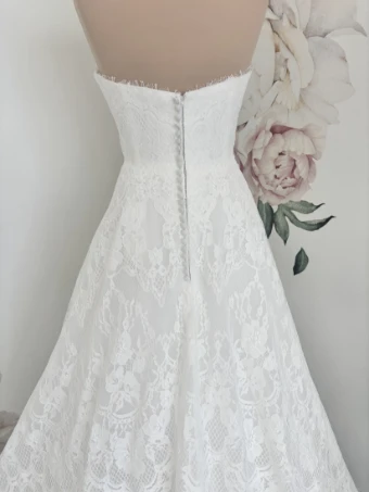 Bella Rose Willa #3 thumbnail