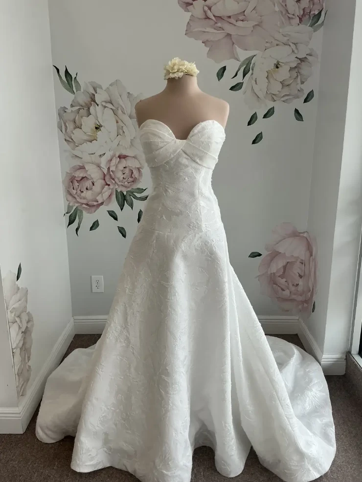 Bella Rose Genesis Default Thumbnail Image