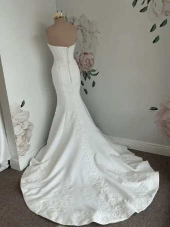 Bella Rose Maya #2 thumbnail