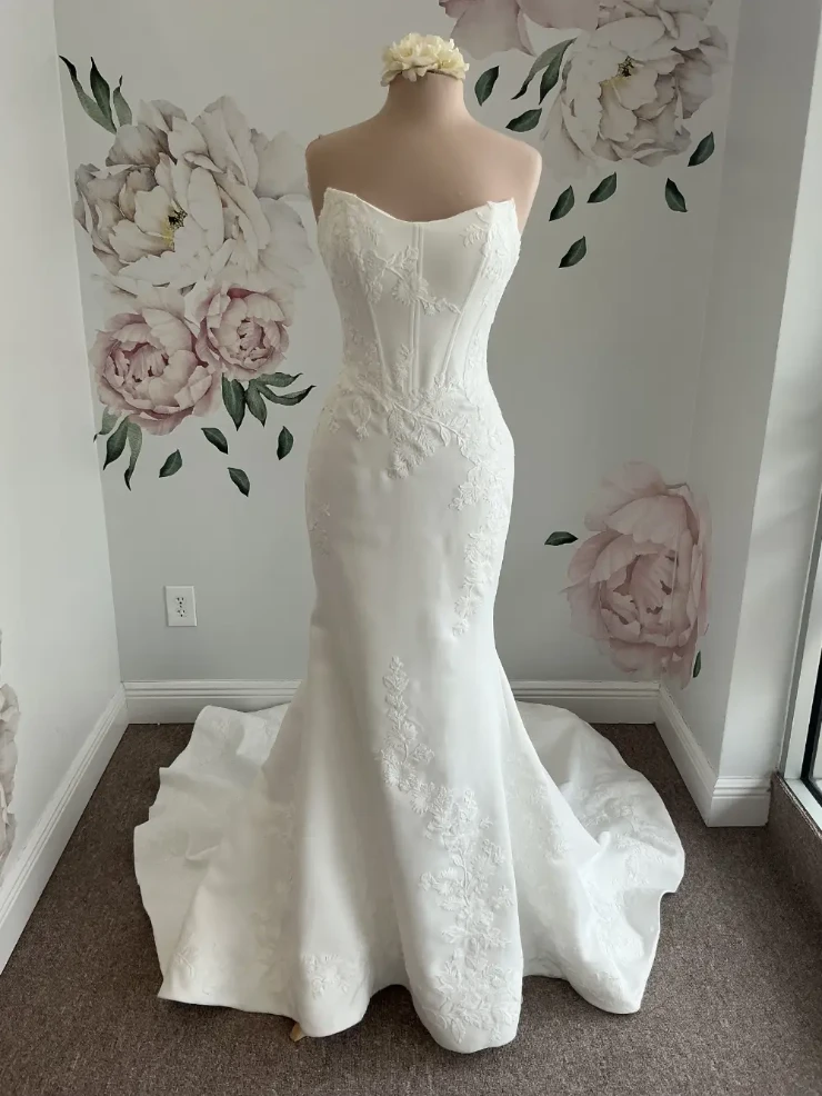 Bella Rose Maya Default Thumbnail Image