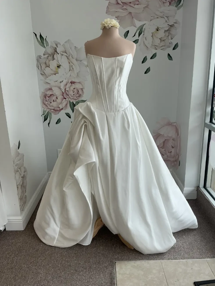 Bella Rose Monroe Default Thumbnail Image